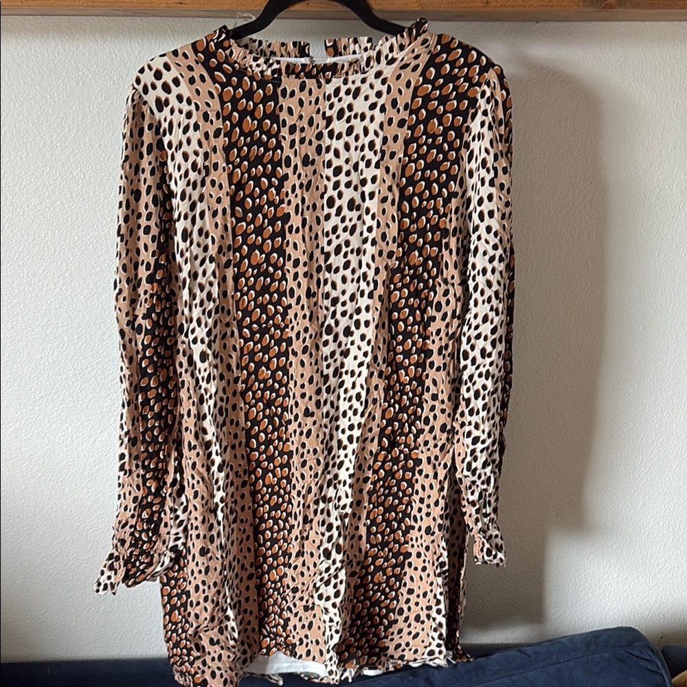 Andree Tan and Brown Long Sleeve Crew Neck Dress